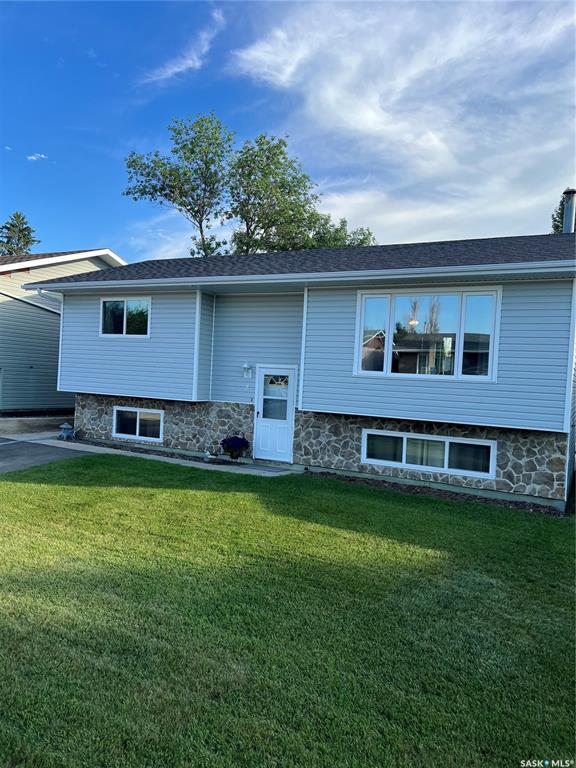 8 Hahn Crescent, SK042452, Saskatchewan,