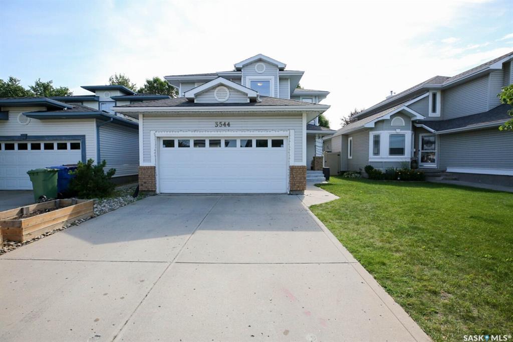 Third View of 3544 Basswood Grove, Woodland Grove, Regina, Saskatchewan, S4V 2T5