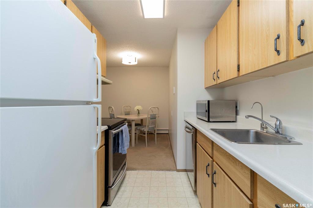 Second View of 425 115th Street E #111, Forest Grove, Saskatoon, Saskatchewan, S7N 2E5