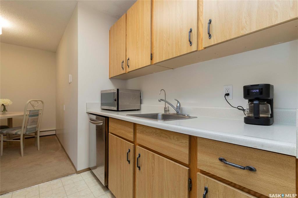 Fifth View of 425 115th Street E #111, Forest Grove, Saskatoon, Saskatchewan, S7N 2E5