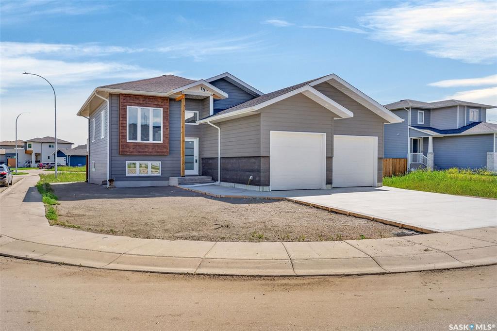 Second View of 801 Kerr Cove, South Hill, Prince Albert, Saskatchewan, S6W 0A6
