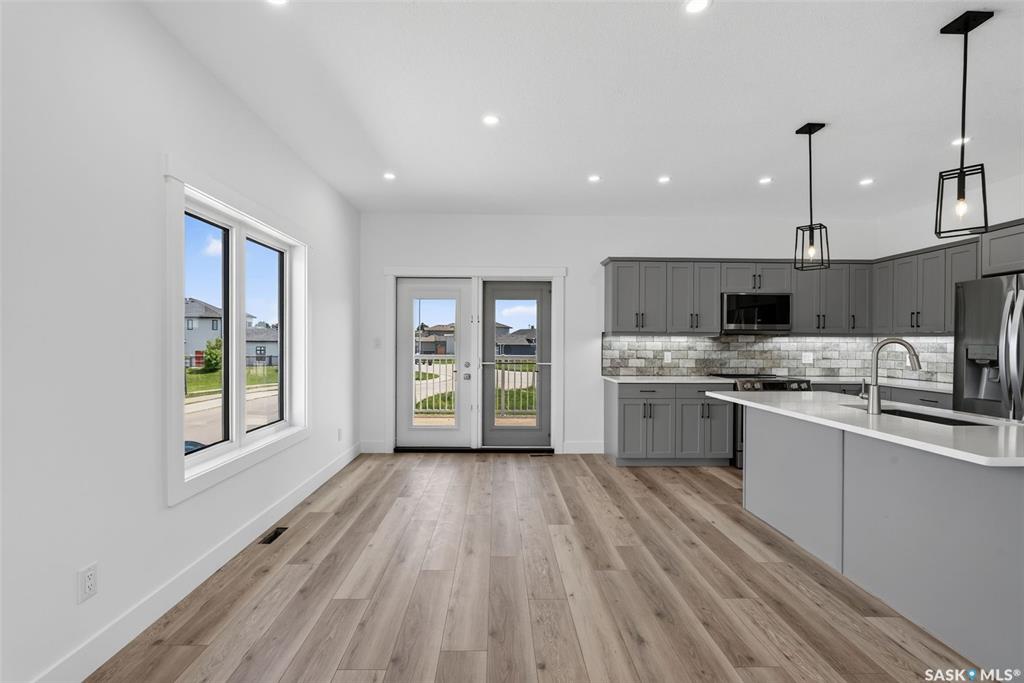 Fourth View of 801 Kerr Cove, South Hill, Prince Albert, Saskatchewan, S6W 0A6