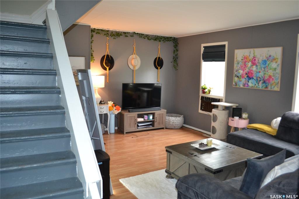 Fourth View of 309 1st Avenue W, Kindersley, Saskatchewan, S0L 1S0