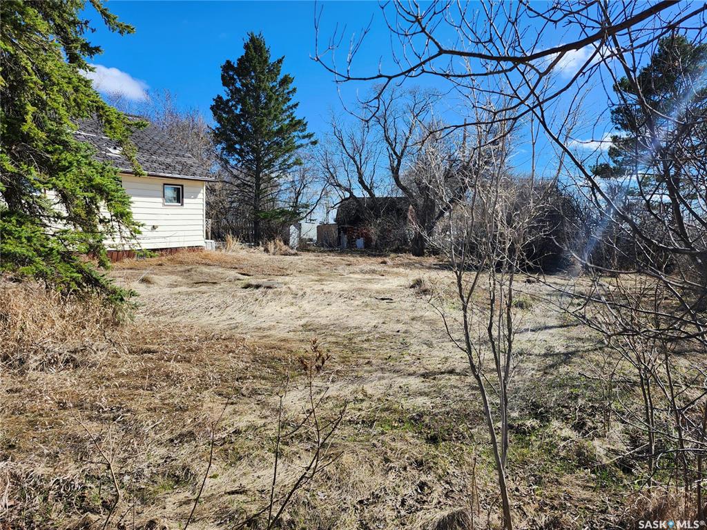 205 Railway Avenue, SK042544, Saskatchewan,