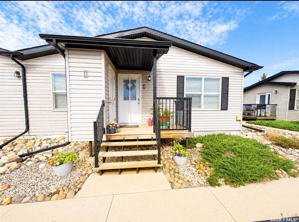 1275 S Railway Avenue E #4, SK042548, Saskatchewan,