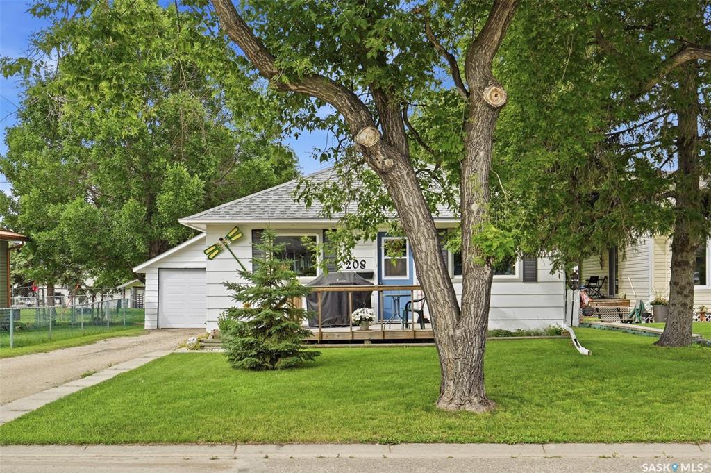 208 3rd Avenue W, SK042597, Saskatchewan,