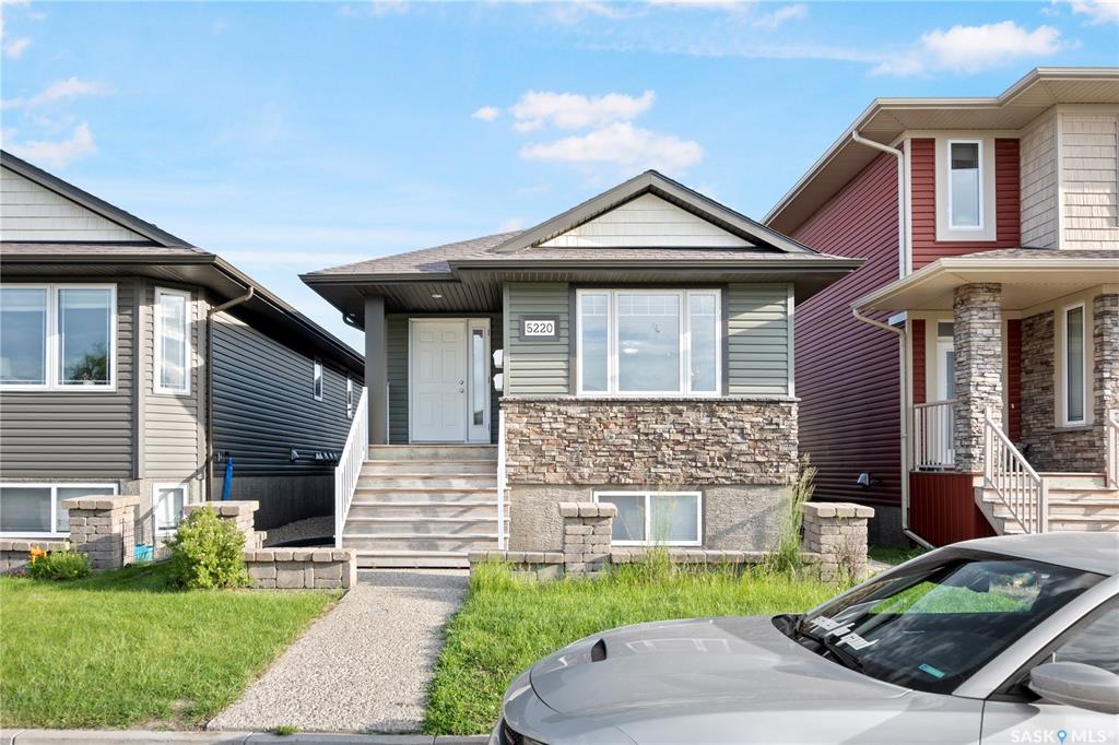 5220 Aerial Crescent, SK042607, Saskatchewan,