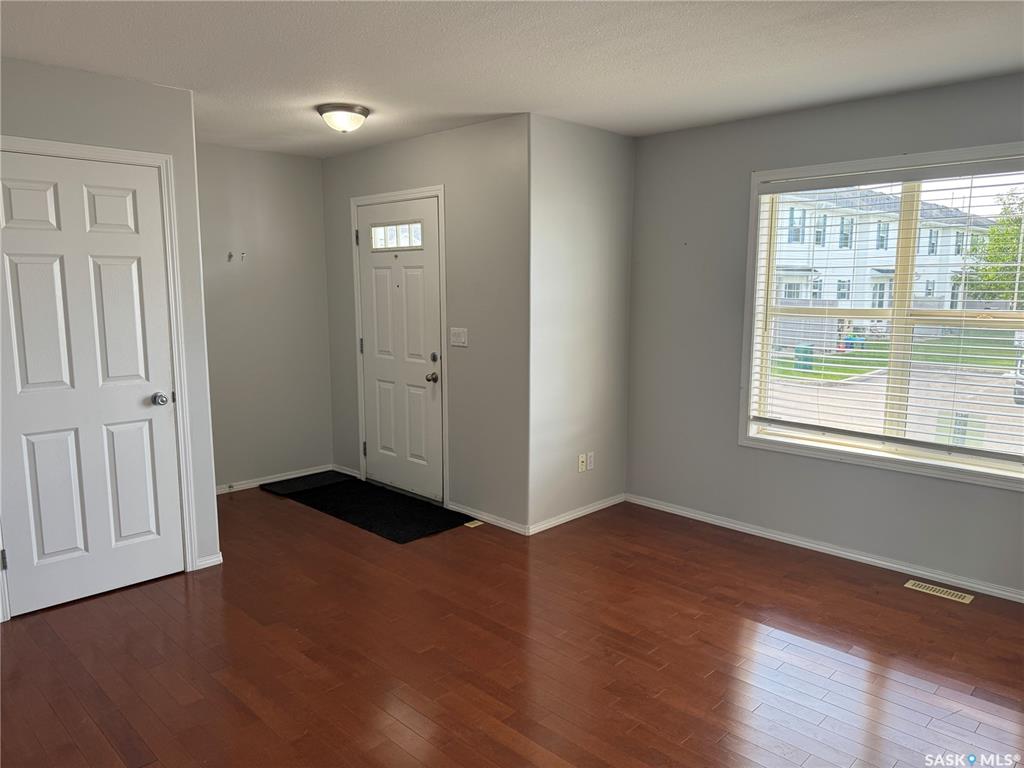 Fifth View of 203 Herold Terrace #82, Lakewood S.C., Saskatoon, Saskatchewan, S7V 1H5