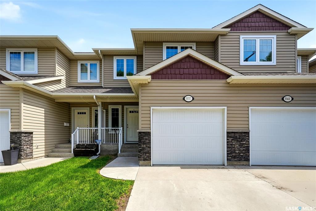 Second View of 837 Connaught Street, Rosemont, Regina, Saskatchewan, S4T 6S3