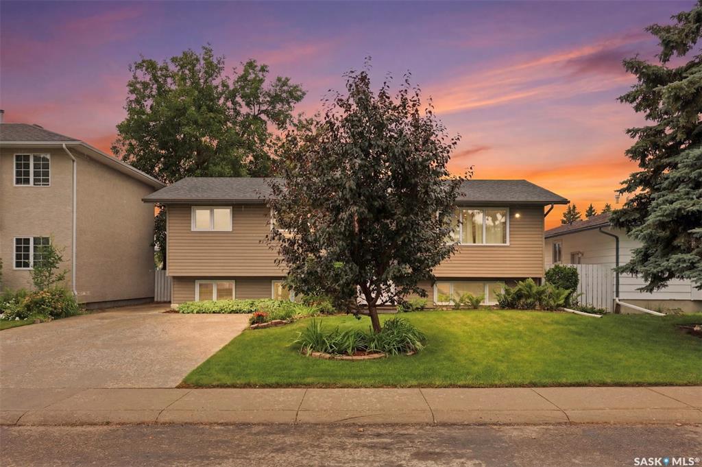 Fifth View of 210 Laval Crescent, East College Park, Saskatoon, Saskatchewan, S7H 4N7