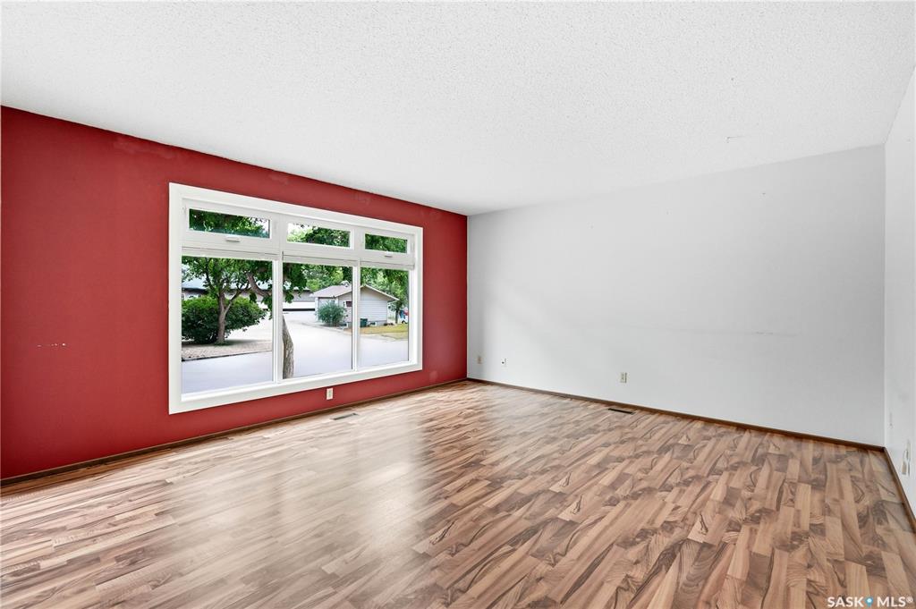 Fourth View of 705 Main Street, Rosetown, Saskatchewan, S0L 2V0