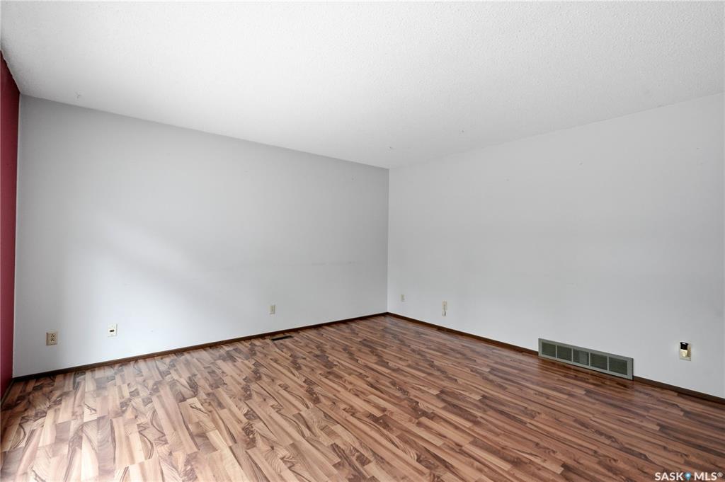 Fifth View of 705 Main Street, Rosetown, Saskatchewan, S0L 2V0