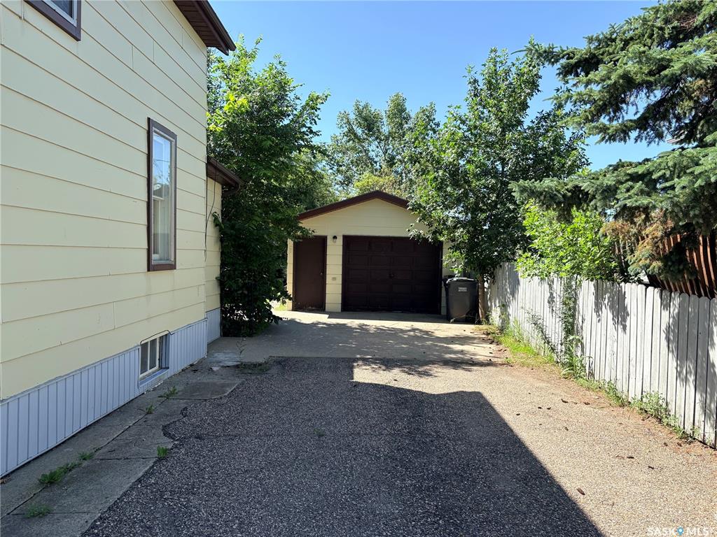 Third View of 112 2nd Avenue W, Eatonia, Saskatchewan, S0L 0Y0
