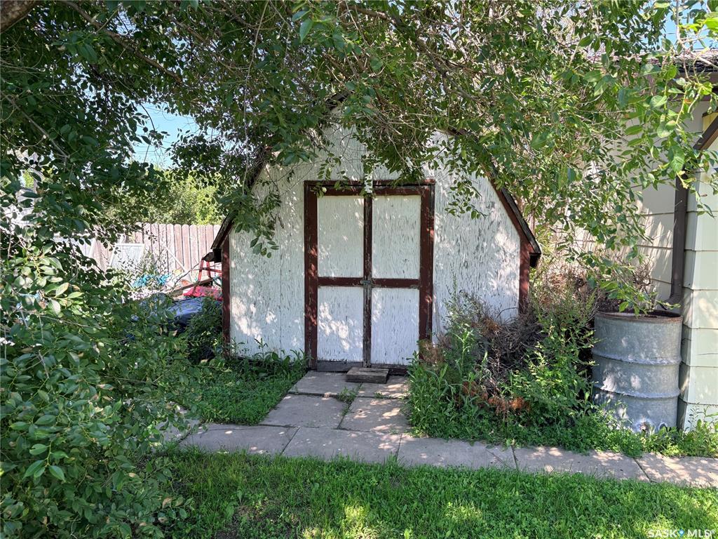 Fifth View of 112 2nd Avenue W, Eatonia, Saskatchewan, S0L 0Y0