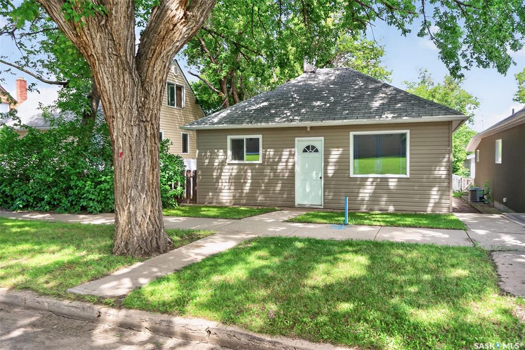40 Iroquois Street E, SK042767, Saskatchewan,