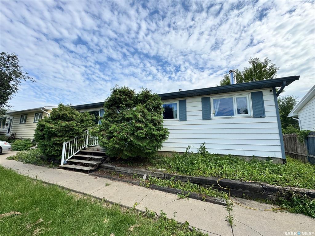 553 26th Street E, SK042784, Saskatchewan,