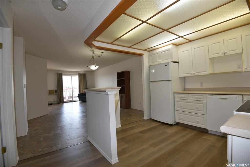 Second View of 220 1st Street E #407, Nipawin, Saskatchewan, S0E 1E0