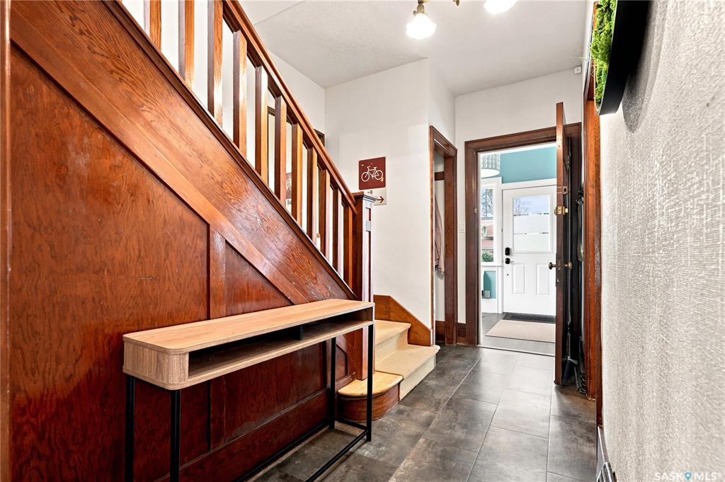 Fourth View of 616 Rusholme Road, Caswell Hill, Saskatoon, Saskatchewan, S7L 0G7