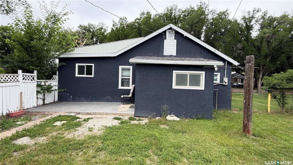 Fourth View of 320 Aspen Street, Maple Creek, Saskatchewan, S0N 1N0