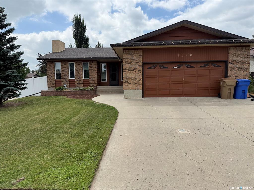 MLS® listing #SK042855 for sale located at 2746 Poplar Place E
