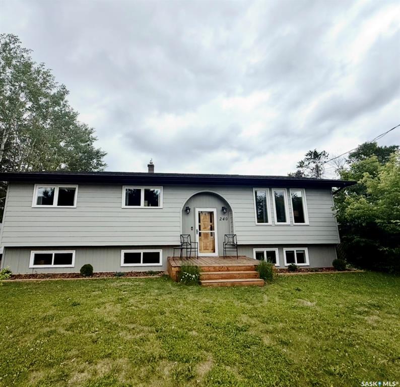 240 Dehavilland Avenue, SK042870, Saskatchewan,
