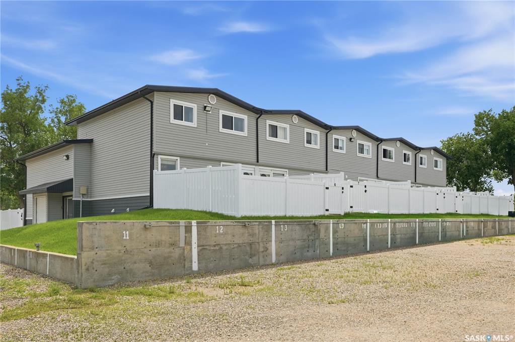 MLS® listing #SK042883 for sale located at 1292 Gordon Road #6