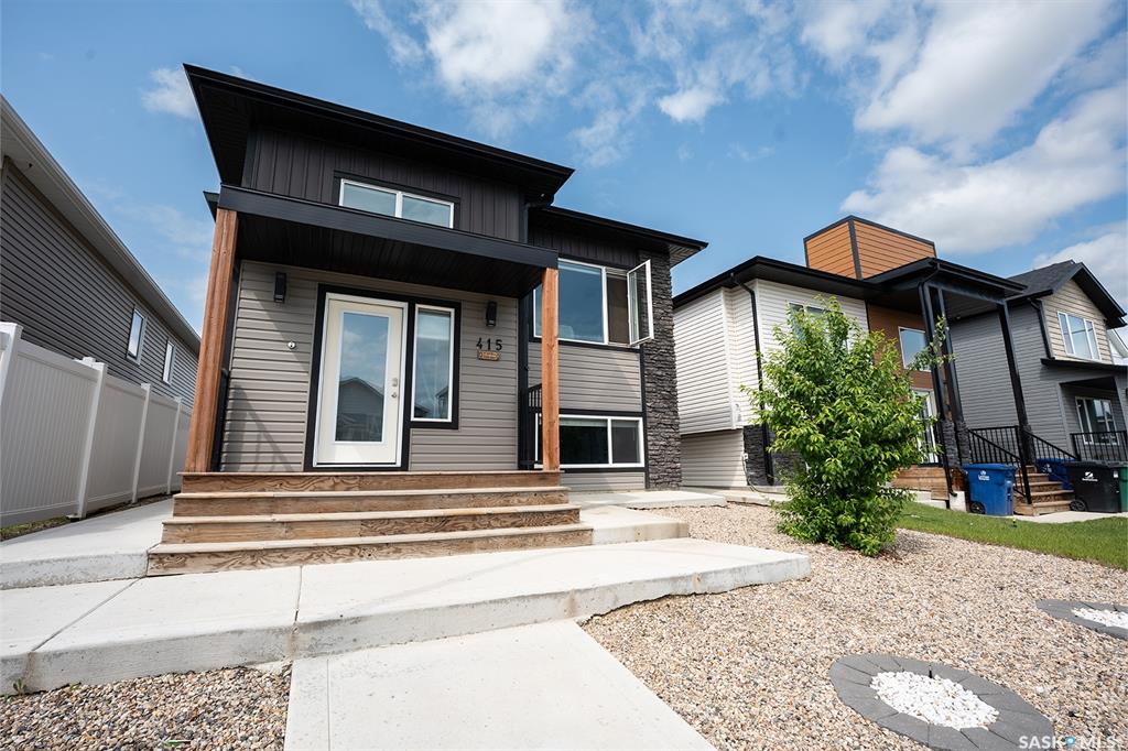 415 Mcarthur Crescent, SK042886, Saskatchewan,
