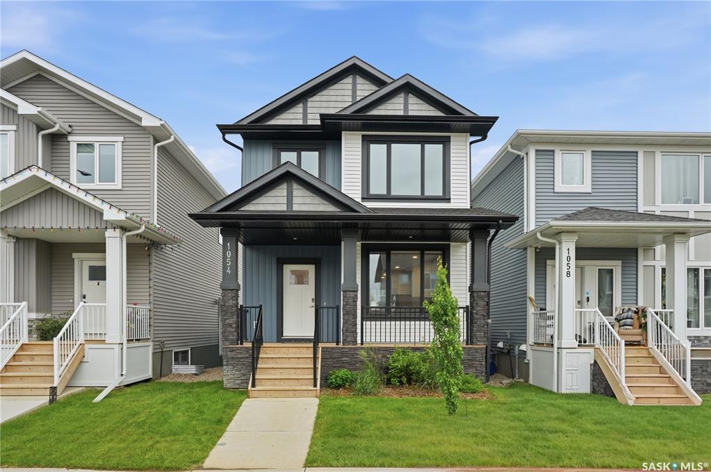 1054 Brighton Gate, SK042905, Saskatchewan,