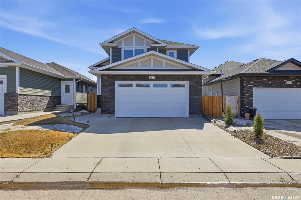 351 Kolynchuk Manor, SK043039, Saskatchewan,