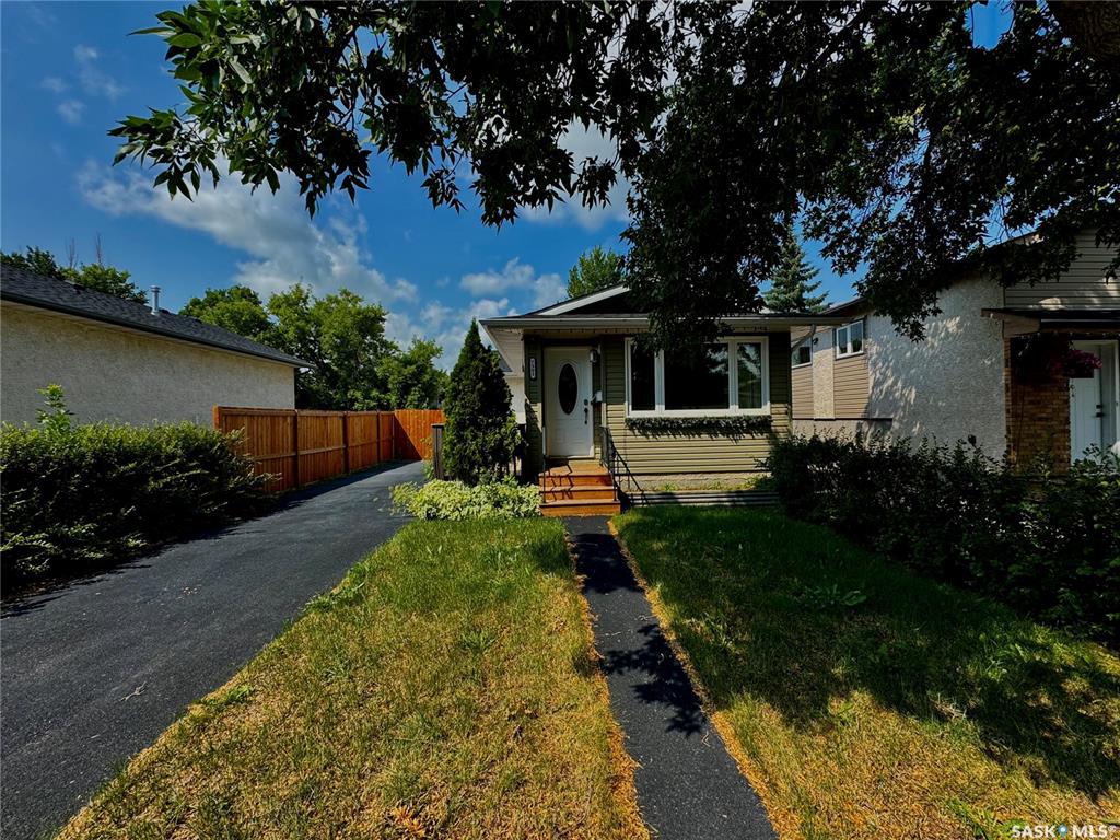 MLS® listing #SK043197 for sale located at 7303 Blakeney Drive