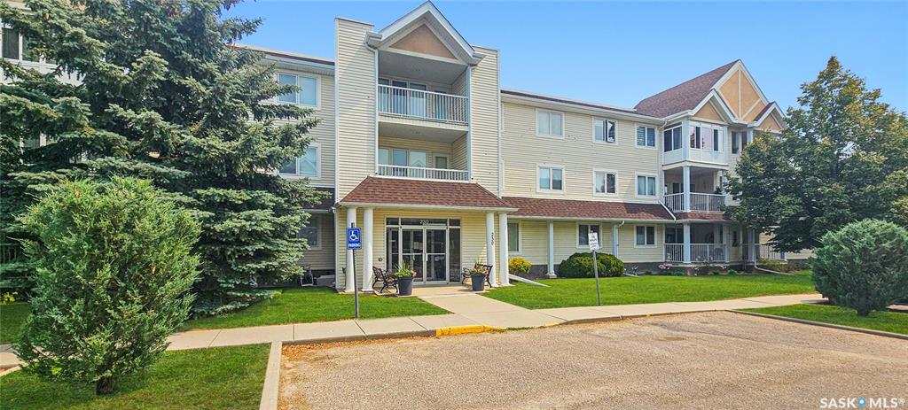 230 Lister Kaye Crescent #101, SK043227, Saskatchewan,