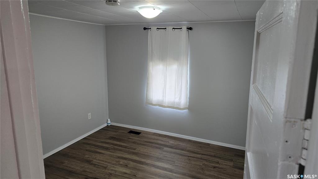 Fourth View of 206 Irvine Street, Cut Knife, Saskatchewan, S0M 0N0
