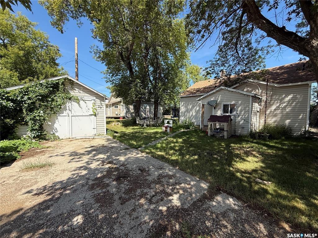 29 Carlton Street, SK043389, Saskatchewan,