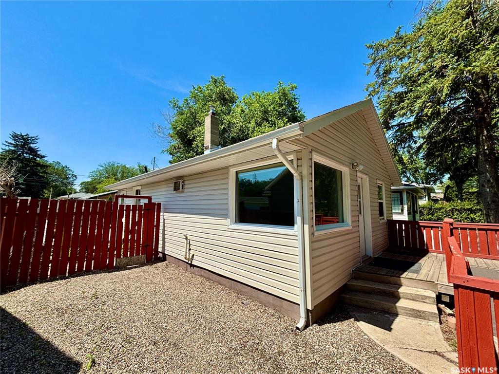 Third View of 314 Retallack Street, Coronation Park, Regina, Saskatchewan, S4R 3N2