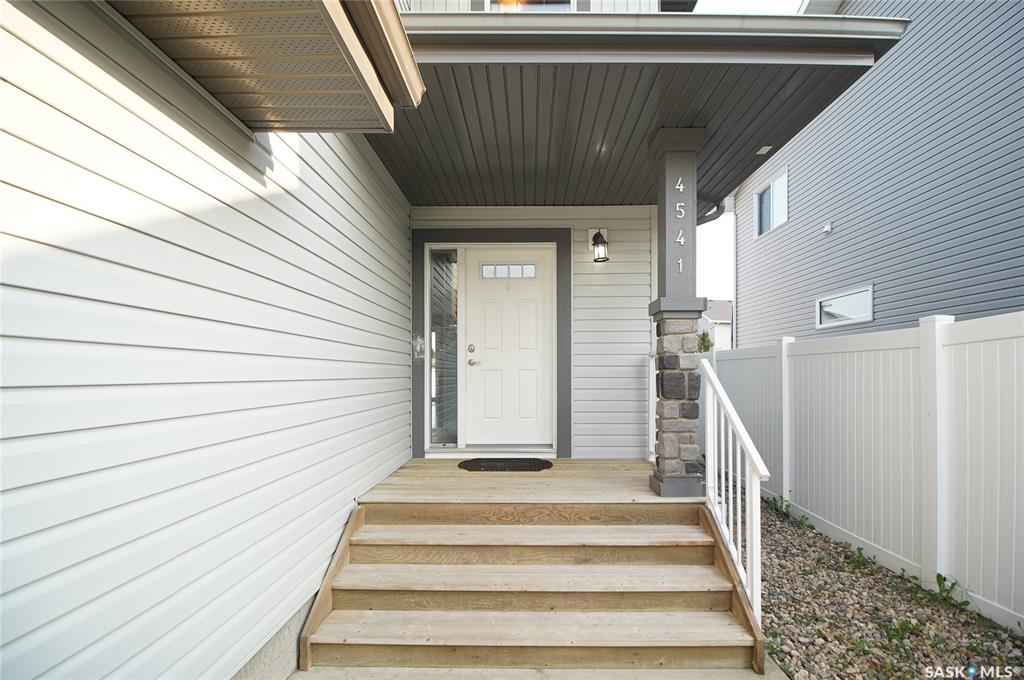 Fourth View of 4541 Green Rock Road, Greens on Gardiner, Regina, Saskatchewan, S4V 3K8
