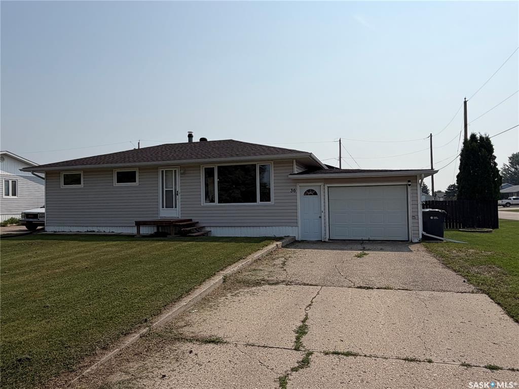 36 Rhodes Street, SK043576, Saskatchewan,