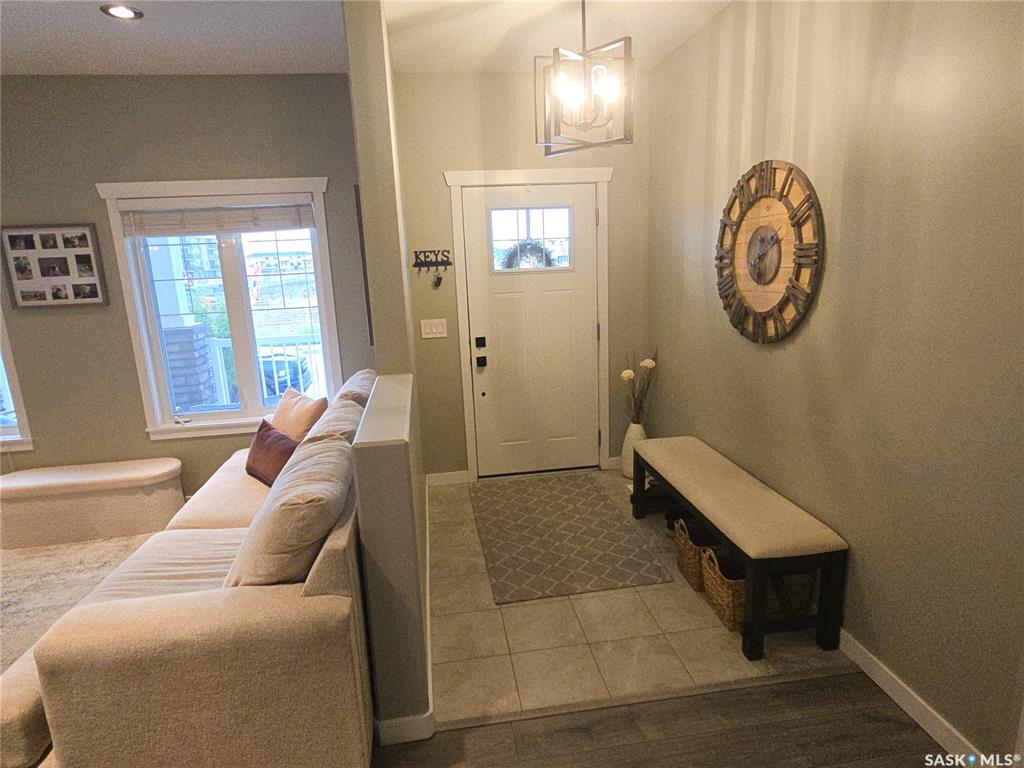 Fifth View of 652 Ells Crescent, Kensington, Saskatoon, Saskatchewan, S7L 6H9