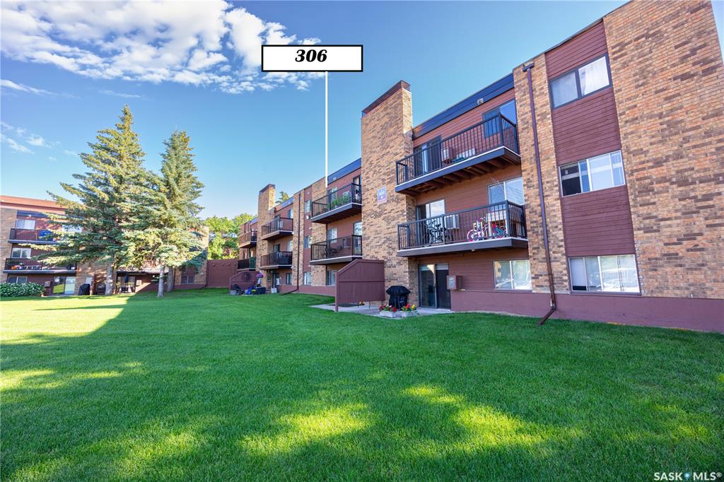 802 A Kingsmere Boulevard #306, SK043597, Saskatchewan,