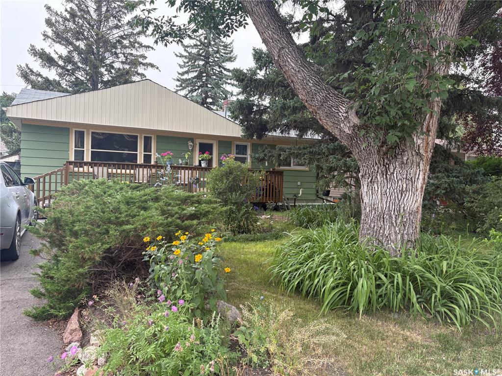 MLS® listing #SK043660 for sale located at 2724 24th Avenue
