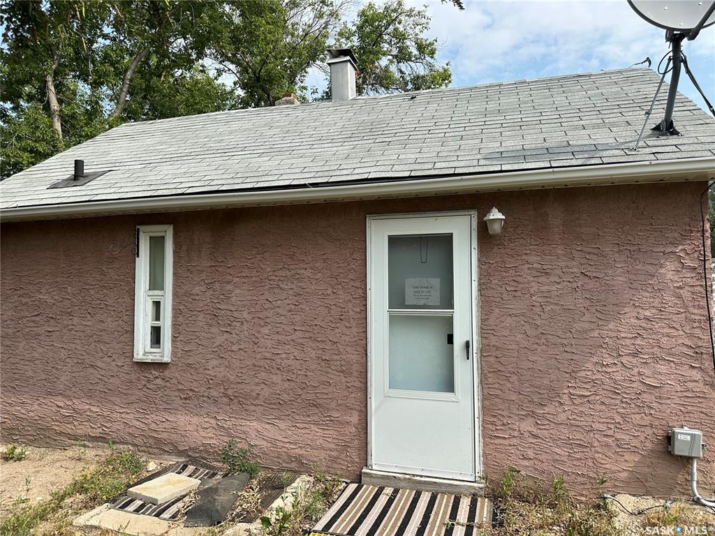MLS® listing #SK043857 for sale located at 118 Sharman Street