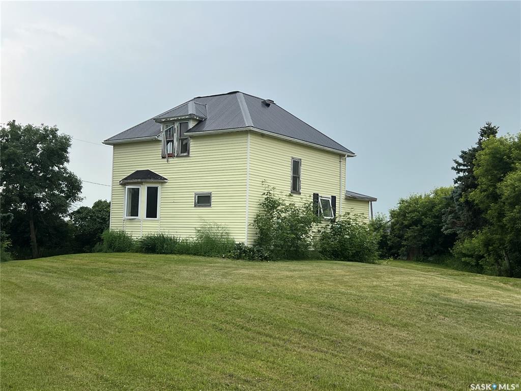 Bomberak Acreage, SK043907, Saskatchewan,