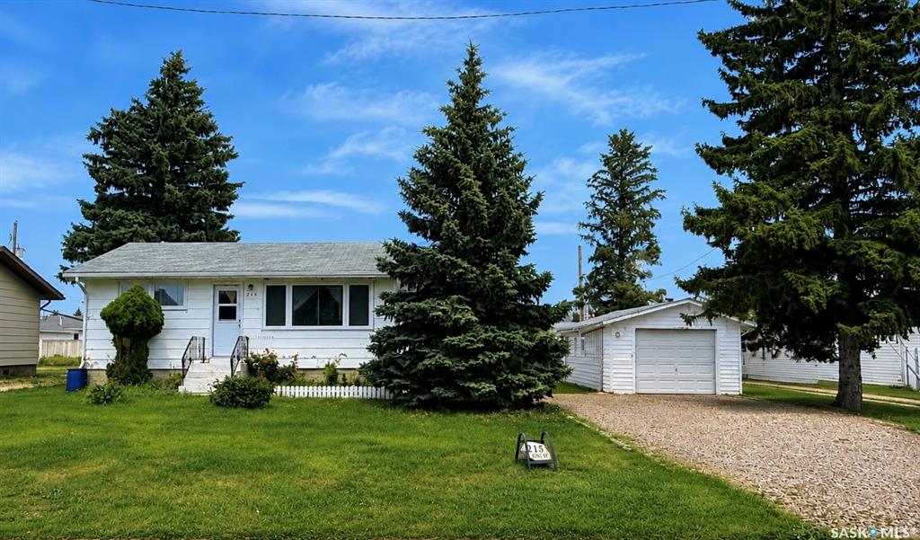 215 Ash Street, SK043908, Saskatchewan,