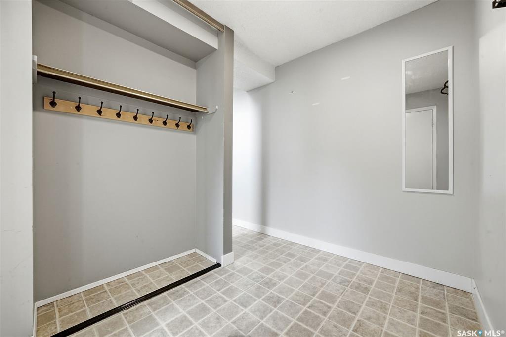 Third View of 5136 10th Avenue, Pioneer Village, Regina, Saskatchewan, S4T 7P5
