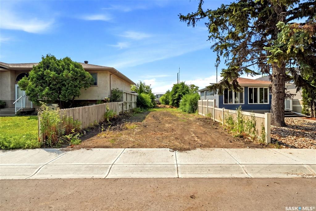 Main View of 174 Osler Street, Churchill Downs, Regina, Saskatchewan, S4R 1V2