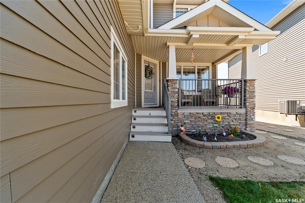 Third View of 218 Brookview Drive, Fairways West, Regina, Saskatchewan, S4Y 0B2