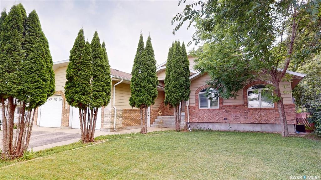 833 Peters Avenue, SK044213, Saskatchewan,