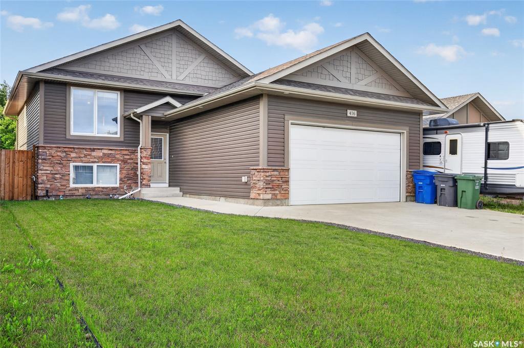 416 Loeppky Avenue, SK044306, Saskatchewan,