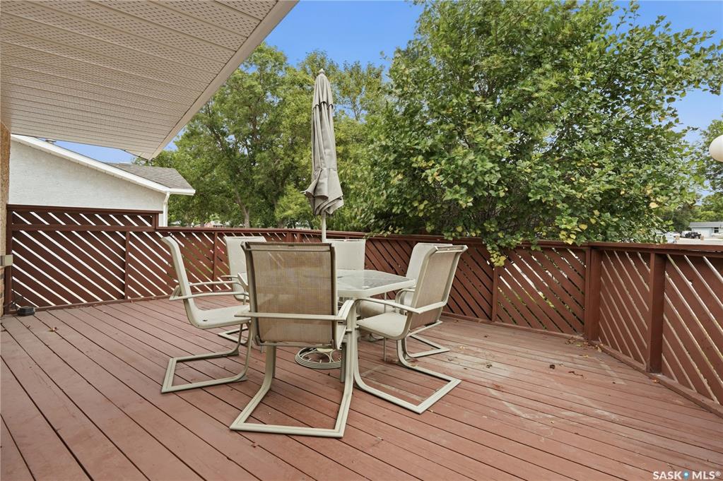 Fourth View of 19 Thomson Avenue, Glencairn, Regina, Saskatchewan, S4N 0K1