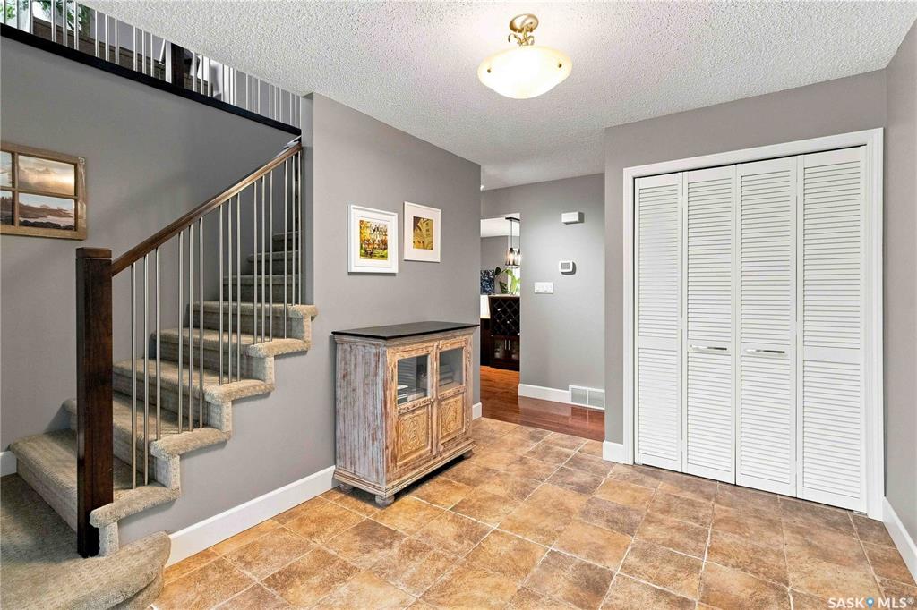 Third View of 515 Emerald Place, Lakeridge SA, Saskatoon, Saskatchewan, S7J 4E4