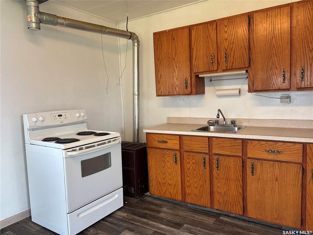 Fourth View of 413 1st Avenue E, Spiritwood, Saskatchewan, S0J 2M0
